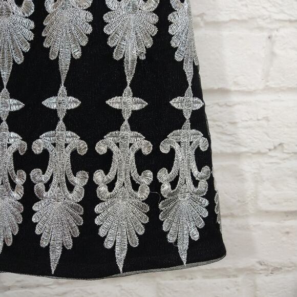 MA LF Seek The Label Designer Black Embroidered High Waist Mini Skirt NWT S - Picture 5 of 7